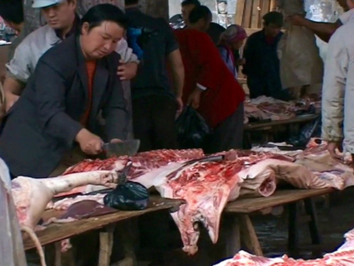 De'e market, Guangxi province, China, October 2005 - part one's image