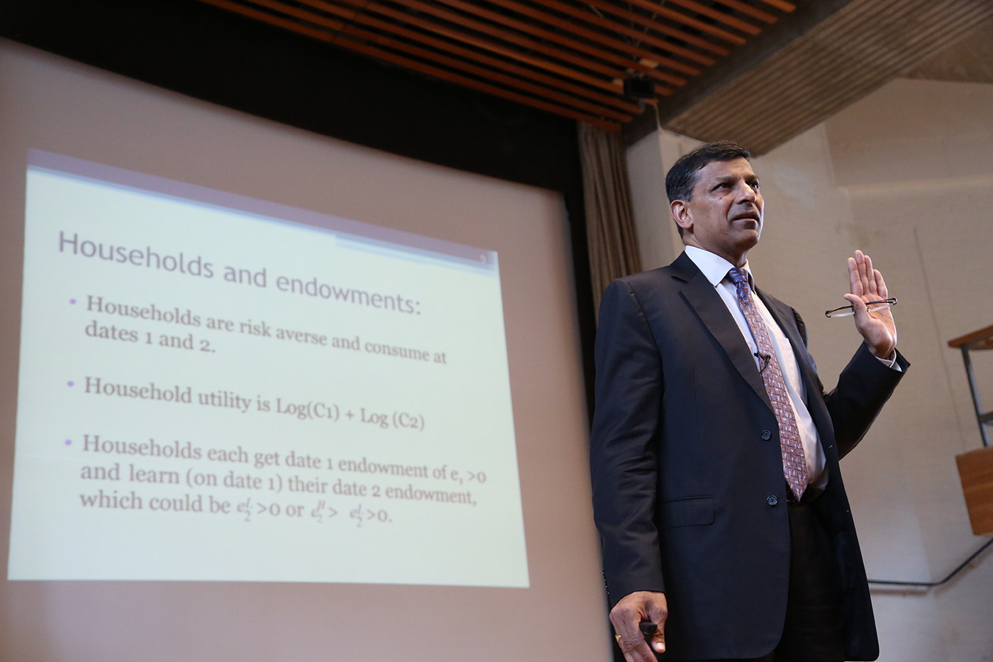 Marshall Lecture 2015/2016 - Professor Raghuram Rajan - "Banks, Central Banking and Crises" Q+A Session's image